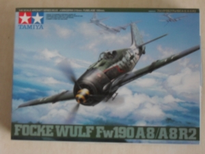 TAMIYA 1/48 61095 FOCKE-WULF Fw 190 A-8/A-8 R2